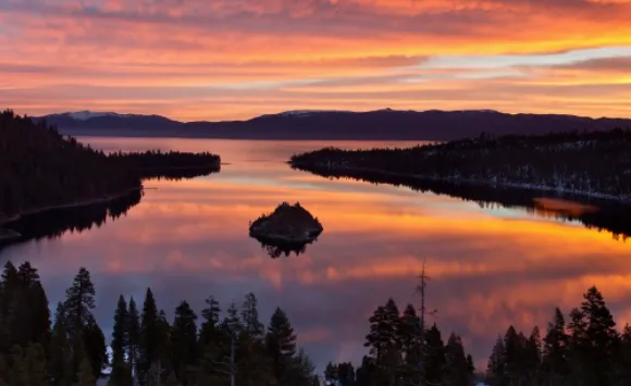 元地球Earth(地球卫星地图) 元地球Earth(地球卫星地图)